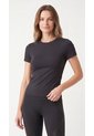 Camiseta Deportiva Negra Con Escote En Espalda Para Mujer de Belife