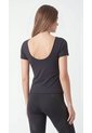 Camiseta Deportiva Negra Con Escote En Espalda Para Mujer de Belife