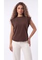 Camiseta Manga Sisa Ancha Café Para Mujer de Belife