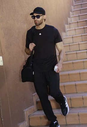 Camiseta Manga Corta Negra Para Hombre