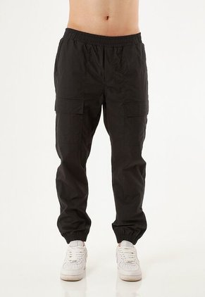 Jogger Negro Con Bolsillos Cargo Para Hombre
