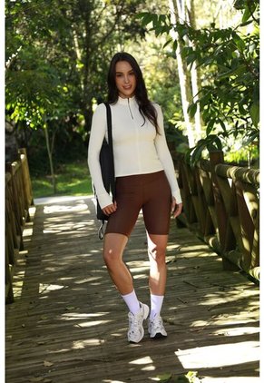 Buzo Cuello Alto Ivory Para Mujer