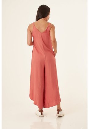 Enterizo Largo Rojo Con Silueta Amplia Para Mujer