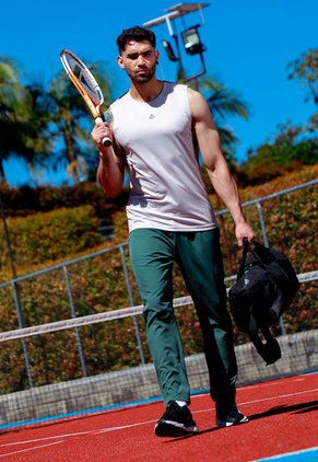 Camiseta Deportiva Manga Sisa Café Para Hombre