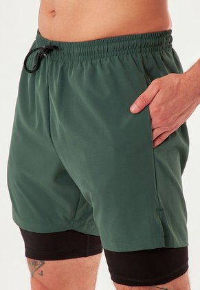 Pantaloneta Deportiva Verde Con Ciclista Para Hombre