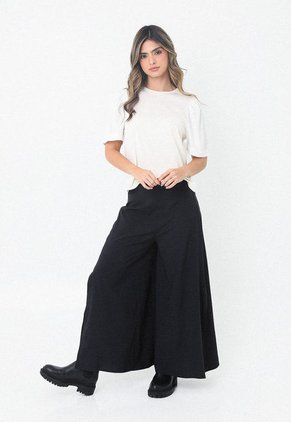 Blusa Blanca Con Escote Redondo Y Mangas 3/4 Para Mujer Belife