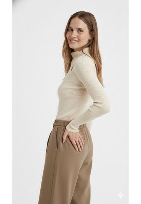 Camiseta Manga Larga Ivory Cuello Alto Mujer