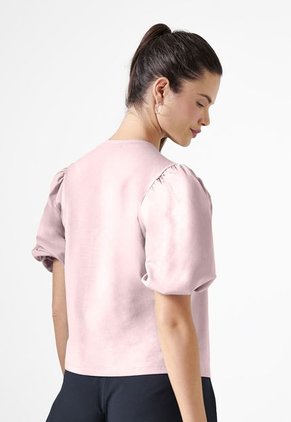 Camiseta Manga 34 Con Puño Resortado-