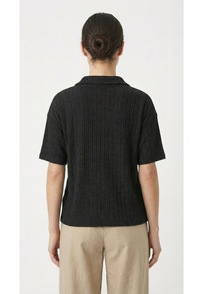 Polo Negra Manga Corta Para Mujer