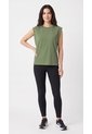 Camiseta Verde Manga Sisa Amplia Para Mujer de Belife