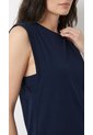 Camiseta Azul Oscuro Manga Sisa Amplia Para Mujer de Belife