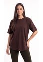 Camiseta Deportiva Café Con Ruedo Redondeado Para Mujer de Belife