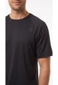 Camiseta Deportiva Negra Con Bloques Para Hombre de Belife