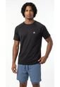 Camiseta Deportiva Negra Manga Ranglan Para Hombre de Belife