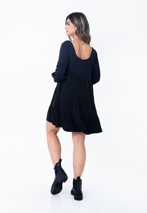 Vestido Negro Con Escote Semi Cuadrado Para Mujer Belife