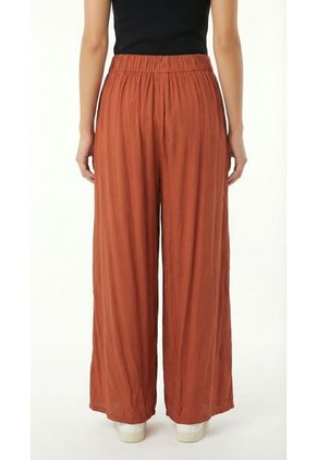 Pantalón Naranja Para Mujer Con Abertura