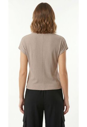 Camiseta Manga Sisa Kaki Para Mujer