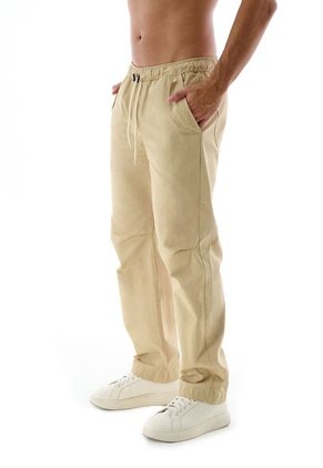 Pantalón Tipo Jogger