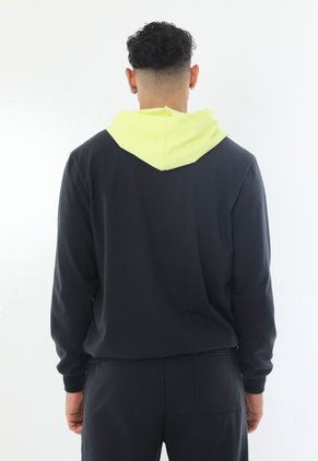 Buzo Negro Con Bolsillo Cargo Para Hombre Belife