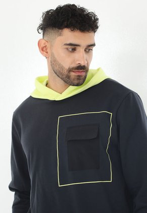 Buzo Negro Con Bolsillo Cargo Para Hombre Belife