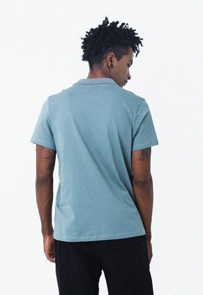 Camiseta Tipo Polo Verde Con Cuello Tejido Para Hombre Belife