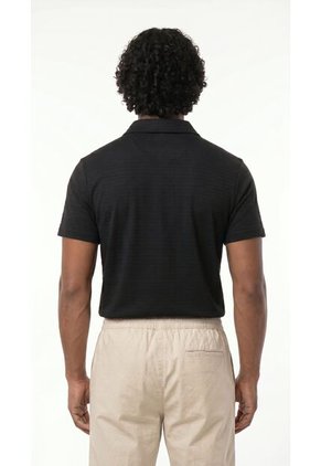 Polo Negro Para Hombre Con Cierre Funcional