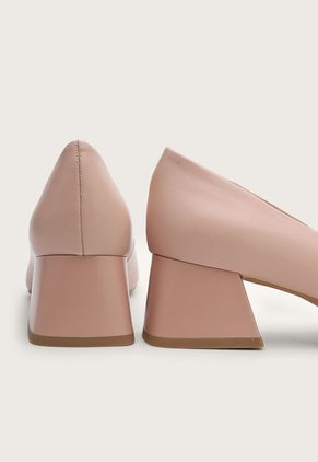 Tacón Medio Palo Rosa Betsy