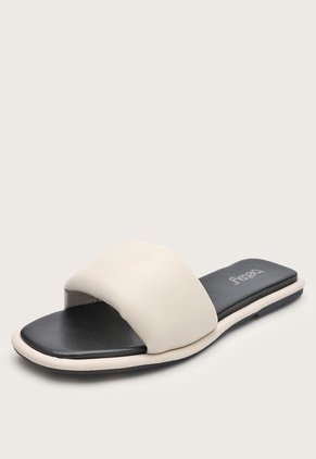 Sandalia Plana Beige-Negro Betsy