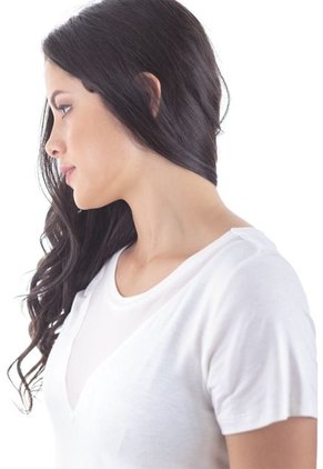 Blusa En Viscosa, Cuello Redondo, Manga Corta, Corte En Mayatex En Escote Loes