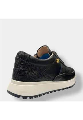 Tenis Negro Mujer En CUERO Deportivo Bont Catania