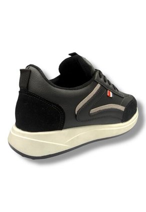 Tenis Negro Deportivo Hombre Bont 522