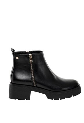 Botín Calesi Negro Bosi