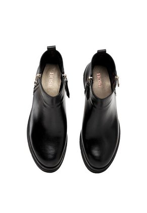 Botín Calesi Negro Bosi