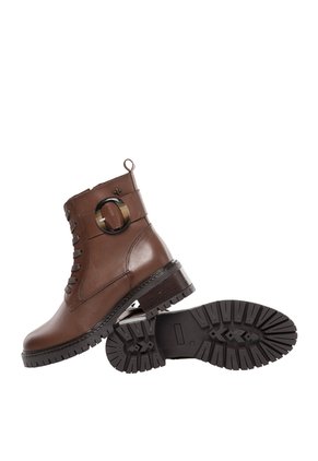 Botines Para Mujer Darcy Canela Bosi