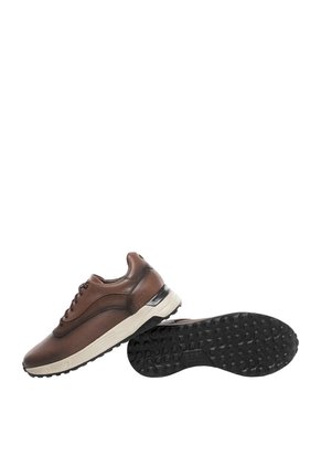Zapatos Casuales Para Hombre Winsor Canela Bosi