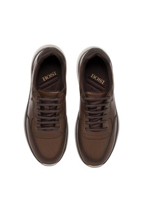 Zapatos Casuales Para Hombre Kamilo Canela Bosi