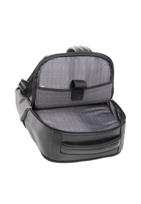 Morral En Cuero Para Hombre Pasalic Negro Bosi