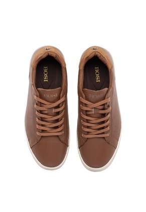 Tenis Para Hombre Kocton Canela Bosi