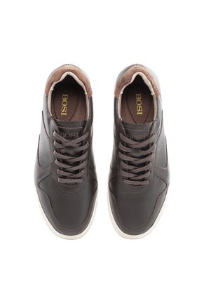 Tenis Para Hombre Curtis Cafe Bosi