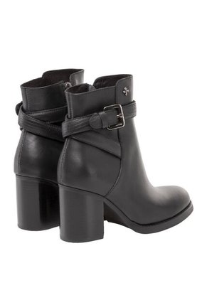 Botines Para Mujer Capena Negro Bosi