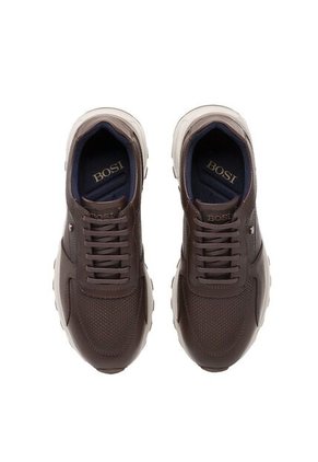 Zapatos Casuales Para Hombre Olmo Canela Bosi