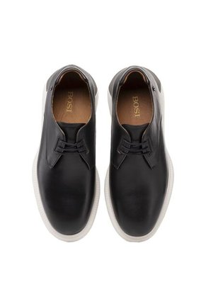 Zapatos Casuales Para Hombre Conrad Negro Bosi