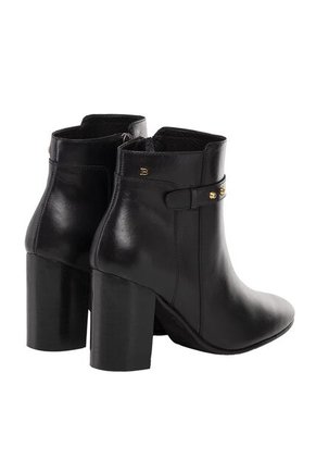 Botines Para Mujer Astoria Negro Bosi