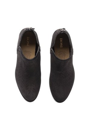 Botines Para Mujer Dena Negro Bosi