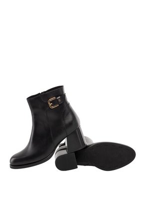 Botines Para Mujer Julia Negro Bosi