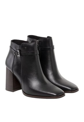 Botines Para Mujer Binti Negro Bosi