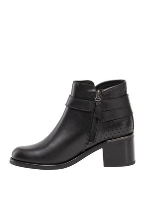 Botines Para Mujer Jael Negro Bosi