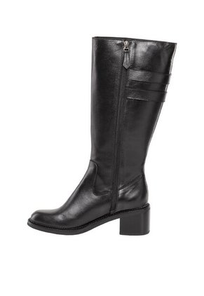 Botas Para Mujer Ibeth Negro Bosi