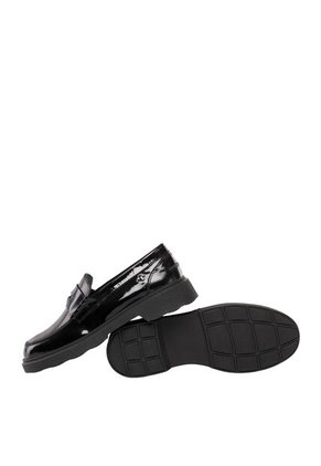 Mocasines Para Mujer Livia Negro Bosi