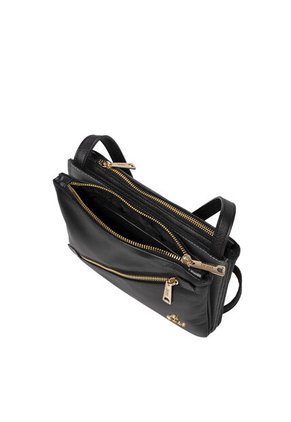 Bolso Para Mujer Belinda Negro Bosi
